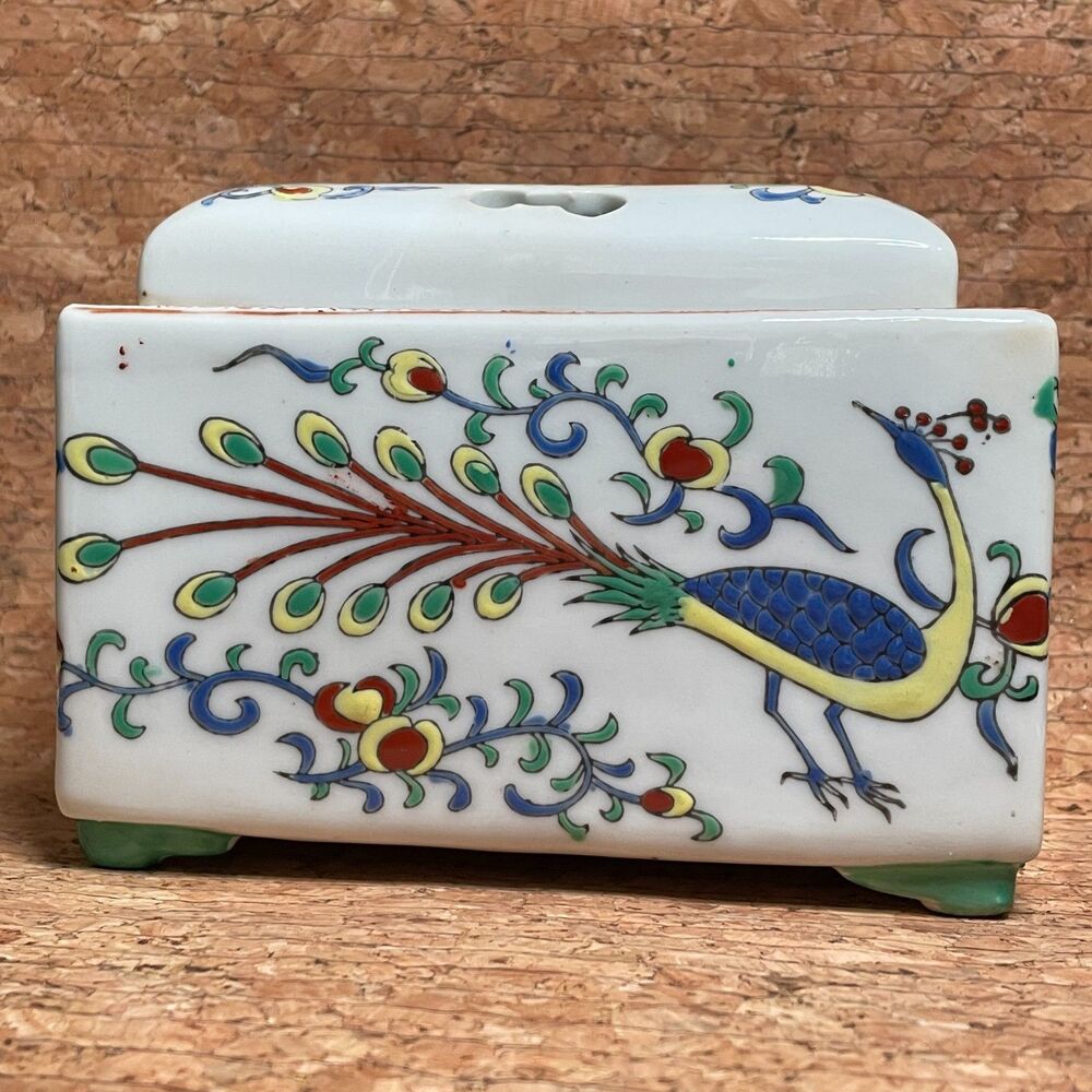 Vintage Chinese Porcelain Trinket Box Hand Painted Wucai Peacock Floral Lidded